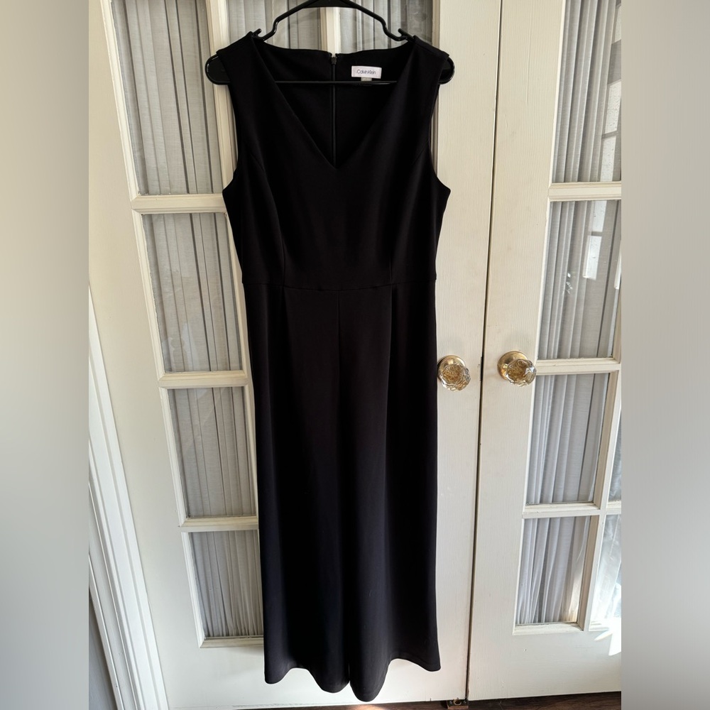 Elegant Black Sleeveless Jumpsuit